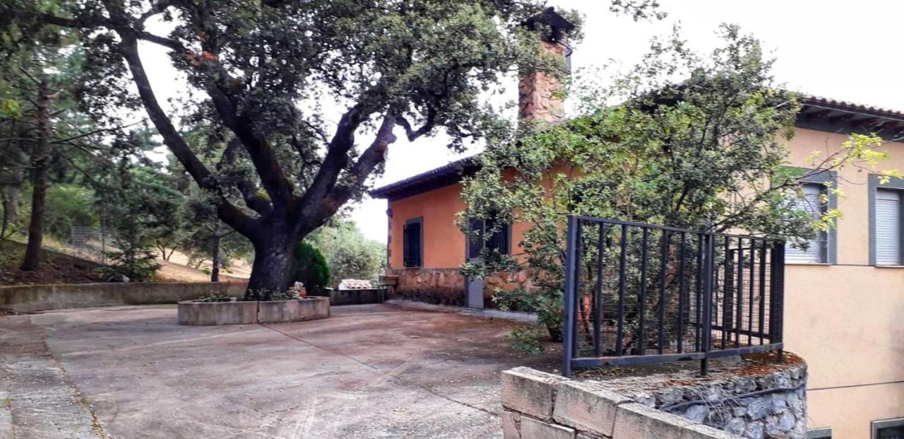 Casa De Santo Domingo La Iruela Exterior photo